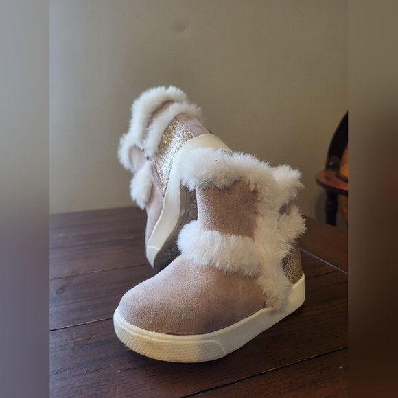 Self Esteem Infant Booties Size 6 - Picture 3 of 3